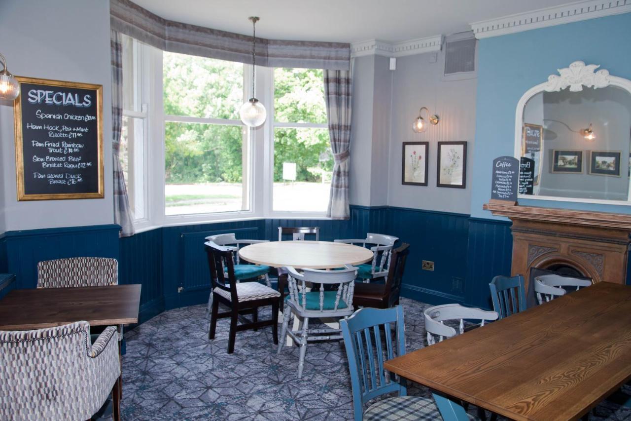 The Royal Hotel Bolton-le-Sands Exterior photo