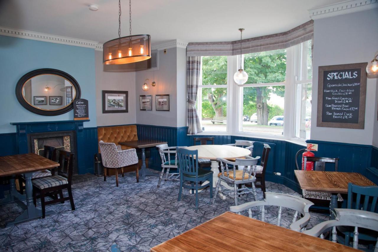 The Royal Hotel Bolton-le-Sands Exterior photo